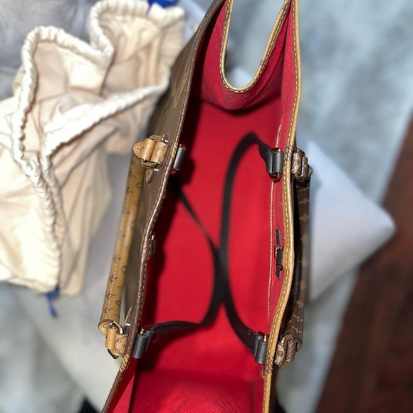 Louis Vuitton On the Go GM - Picture 6 of 11